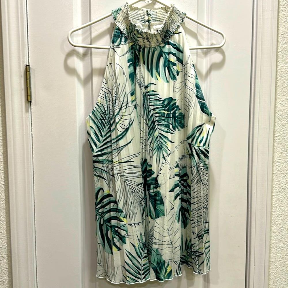 The Limited tank top size large